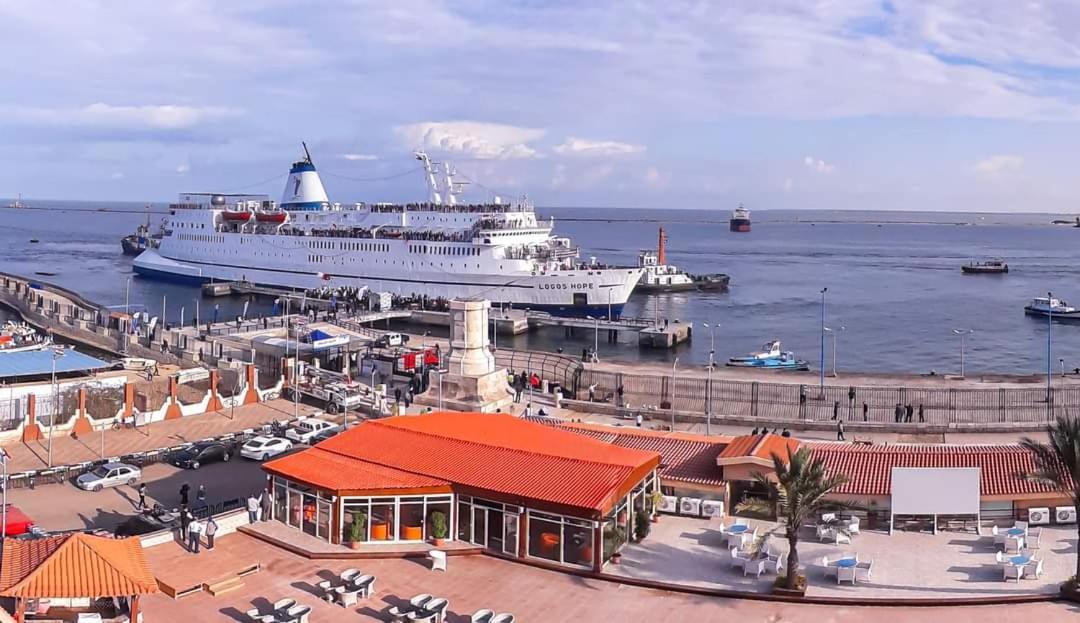Resta Port Said Hotel Экстерьер фото